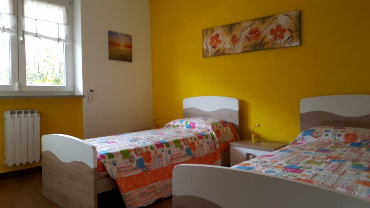 La Betulla Appartamento Confortevole Wifi E Parking Free Aosta Exterior photo